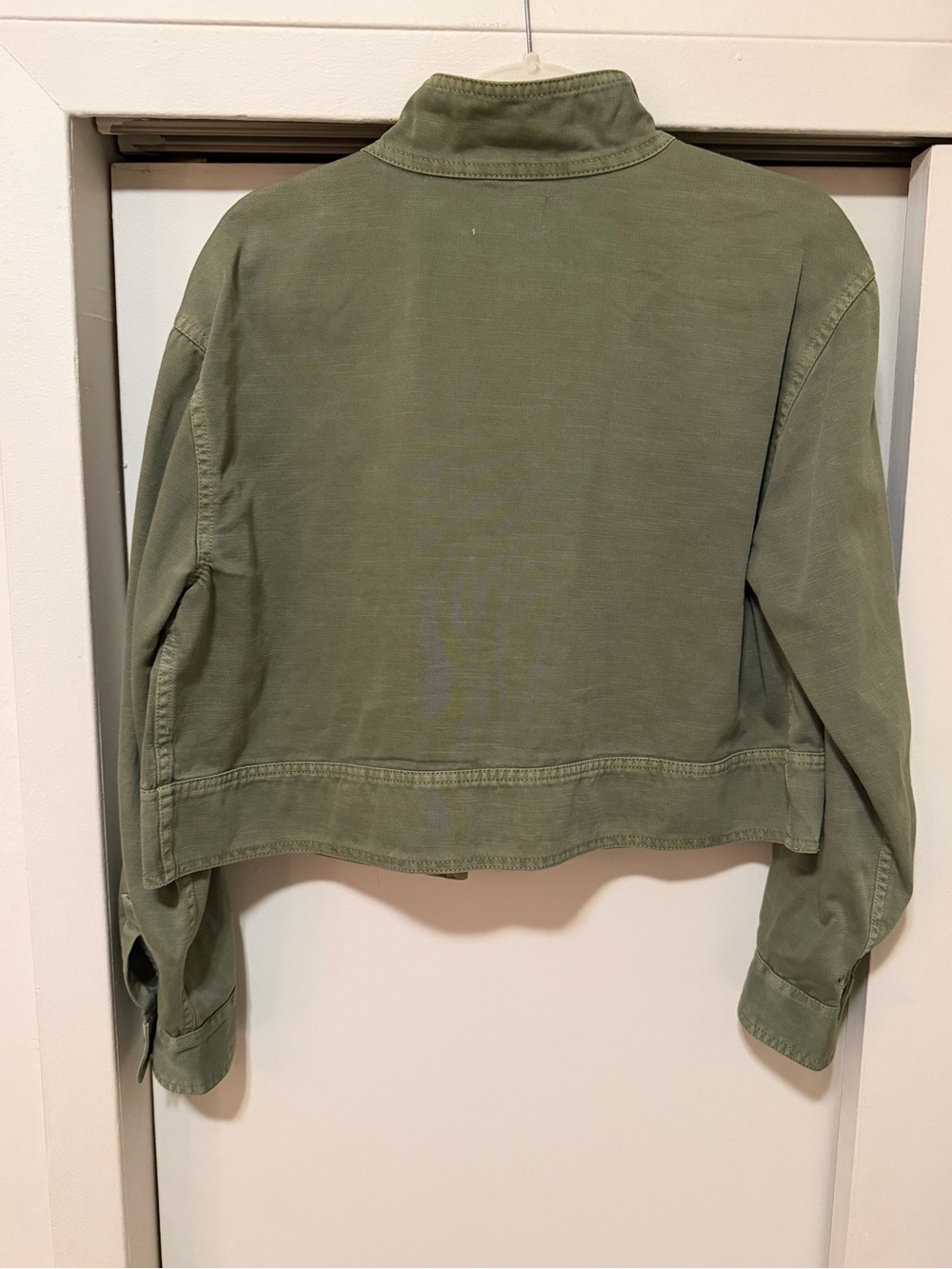 Green Cropped Utility Jacket - Picture 3 of 5